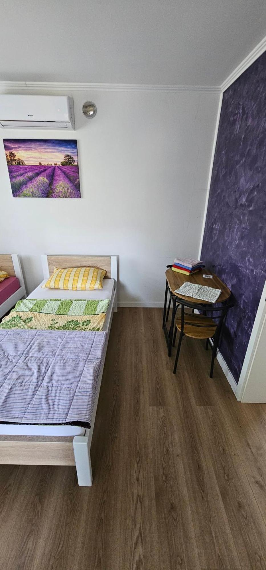 Apartmani Roki 图兹拉 外观 照片